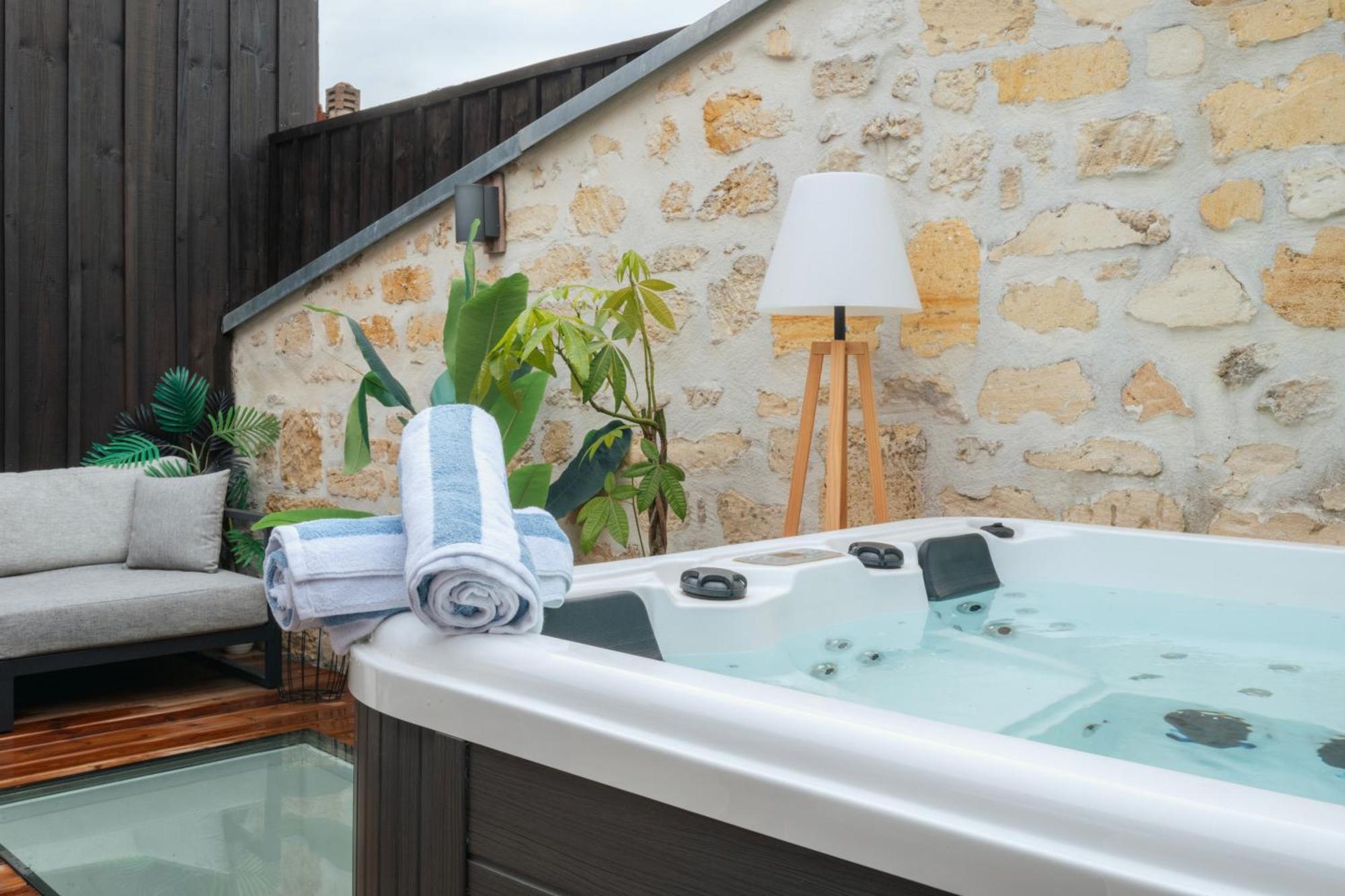 Villa Rousseau - Jacuzzi & Cinema Dans Bordeaux Eksteriør billede